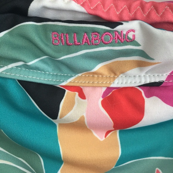 Billabong NWT Wild Sun Bikini Set - Size L - Picture 13 of 14